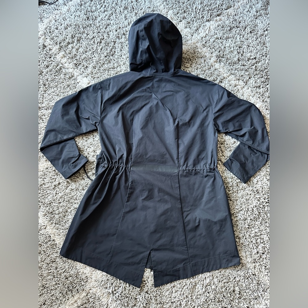 Nike Packable Waterproof Parka Jacket - image 7
